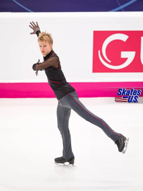 Ice Gallery Skates U.S.